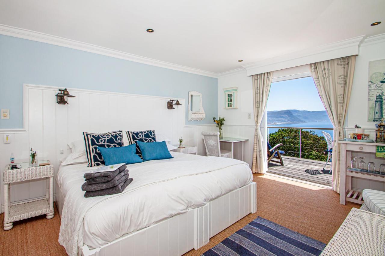 A Boat House Hotel Simonʼs Town Екстериор снимка