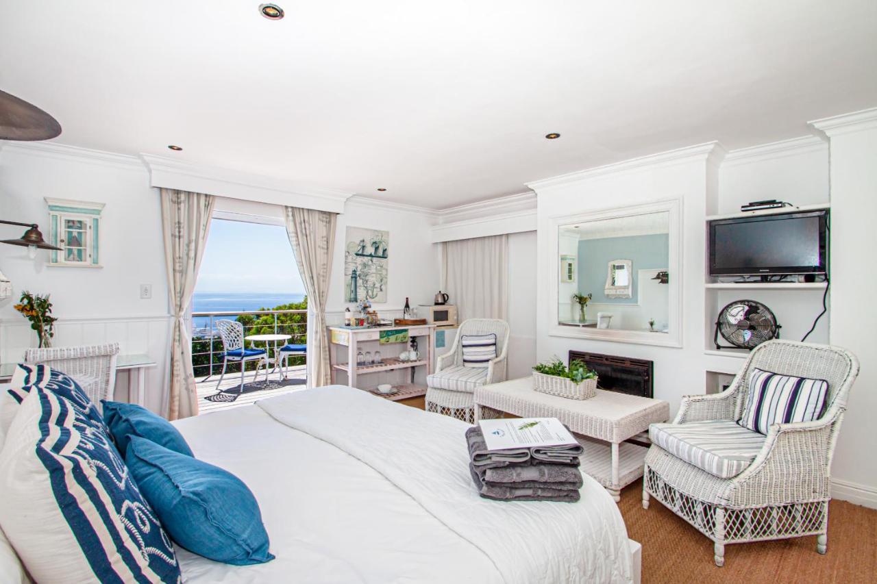 A Boat House Hotel Simonʼs Town Екстериор снимка