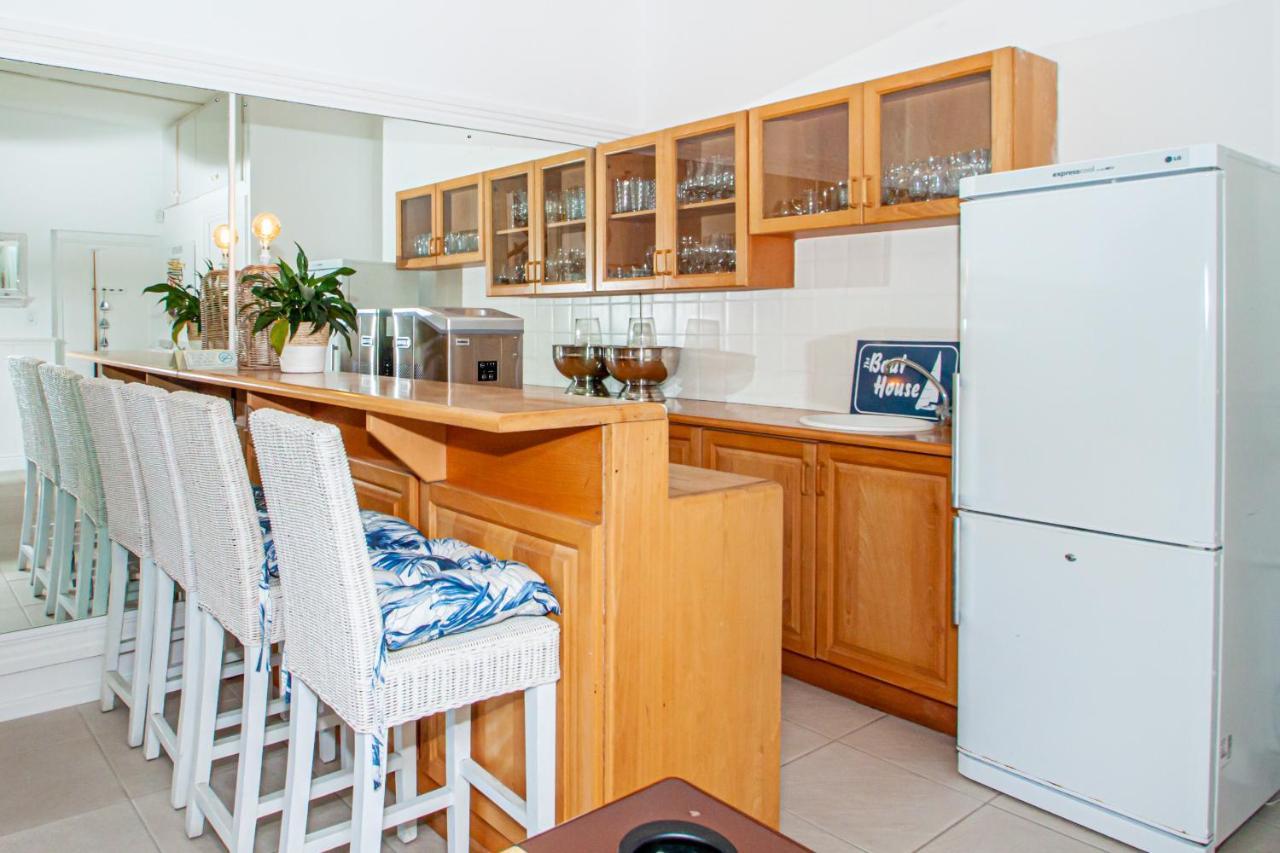 A Boat House Hotel Simonʼs Town Екстериор снимка