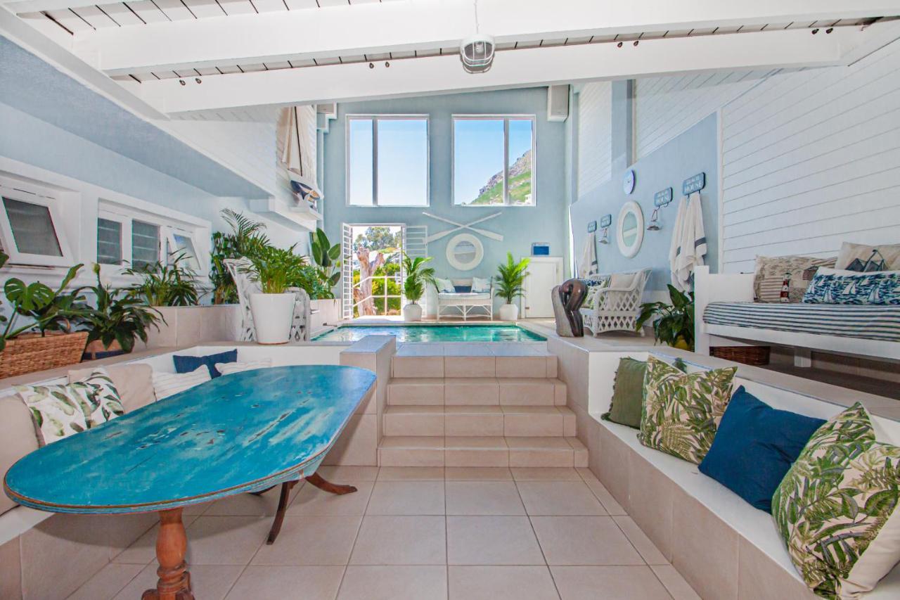 A Boat House Hotel Simonʼs Town Екстериор снимка
