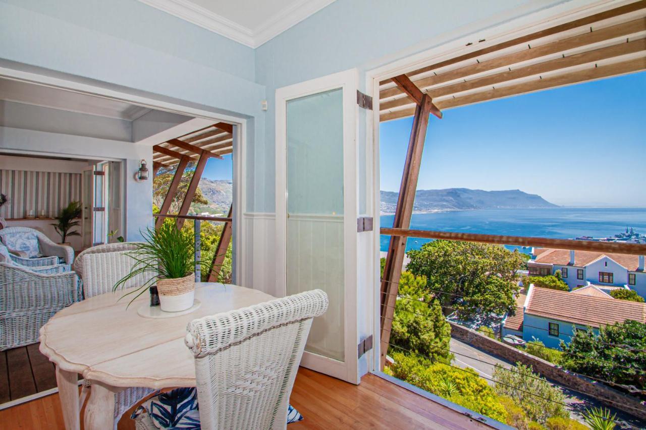 A Boat House Hotel Simonʼs Town Екстериор снимка